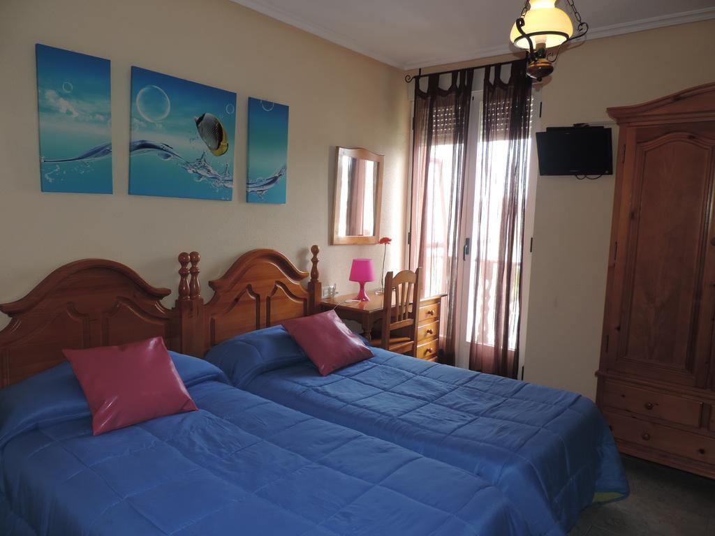 Hostal Sali Pelabravo Exteriér fotografie